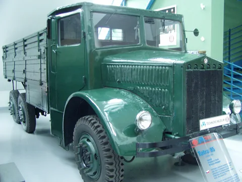 Tatra 85 — 8