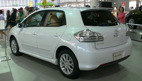 Toyota Blade — 2
