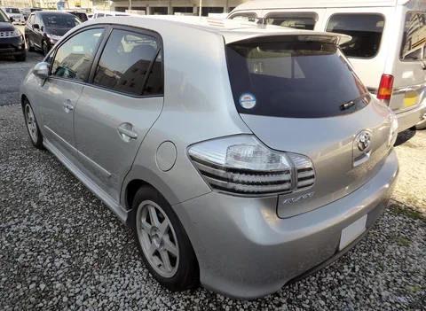 Toyota Blade — 4