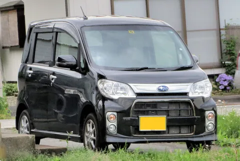 Subaru Lucra — 4