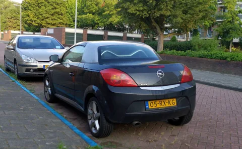 Opel Tigra Twintop — 3