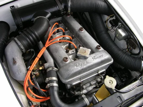 Alfa Romeo Giulietta Spider — 5