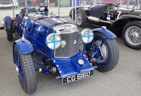 Aston Martin Le Mans — 6