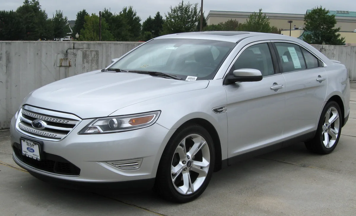 Ford Taurus SHO