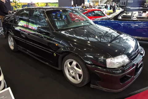 Lotus Carlton — 2