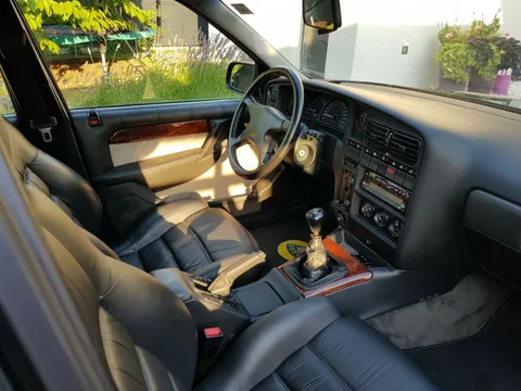 Lotus Carlton — 7