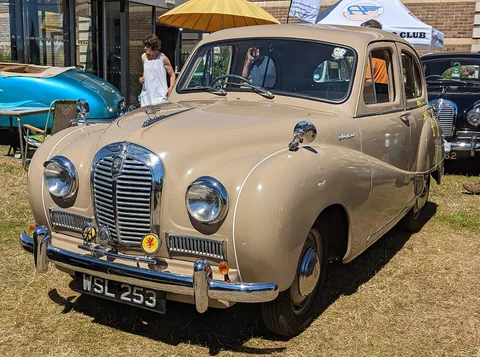Austin A40 Somerset — 4