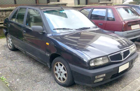 Lancia Delta II — 2
