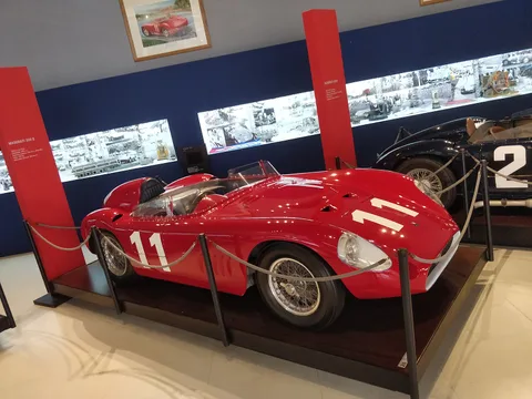 Maserati 300S — 7