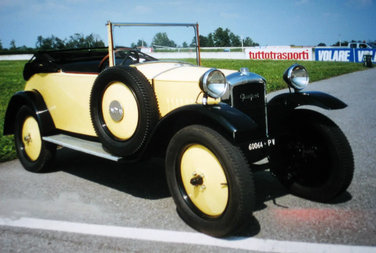 Peugeot 5CV
