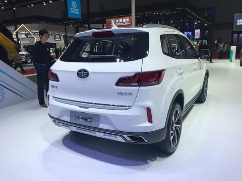 Besturn X40 — 5