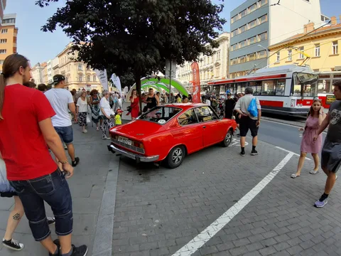 Škoda 110 R — 2