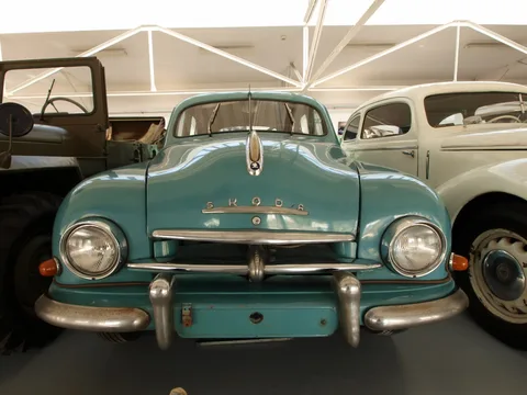 Škoda 1200 — 2