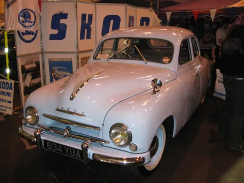 Škoda 1200 — 6