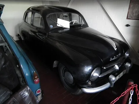 Škoda 1200 — 8
