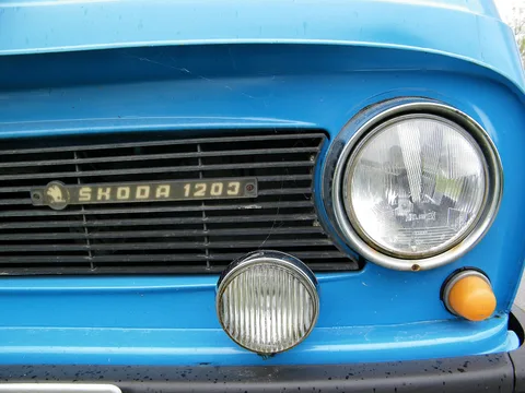 Škoda 1203 — 7