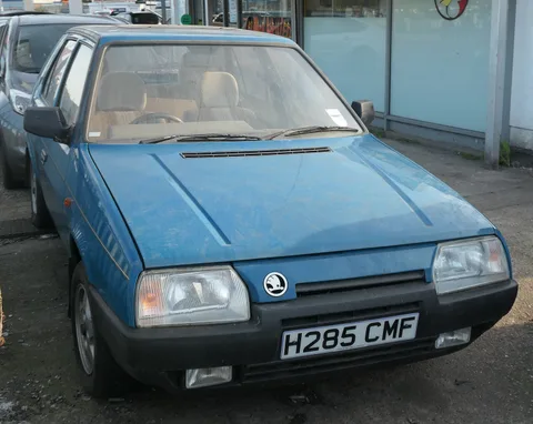 Škoda Favorit — 3