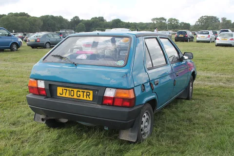 Škoda Favorit — 4