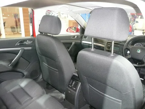 Škoda Octavia II — 5