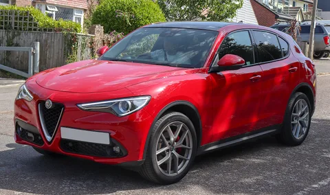 Alfa Romeo Stelvio — 4