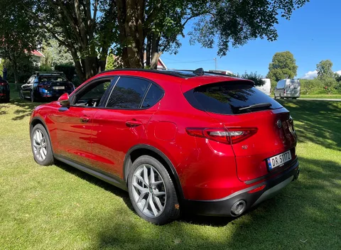 Alfa Romeo Stelvio — 7