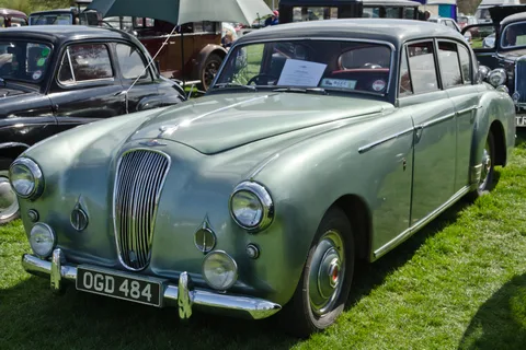 Lagonda 3-Litre — 6