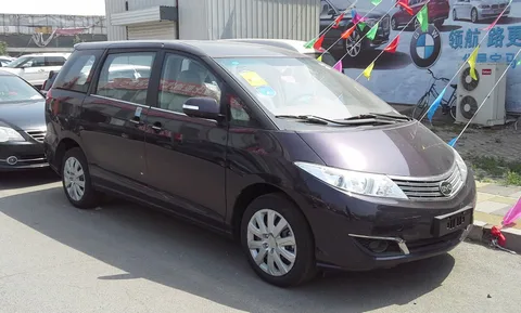 BYD M6 (2010)