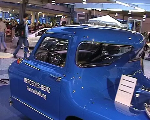 Mercedes-Benz Renntransporter — 5