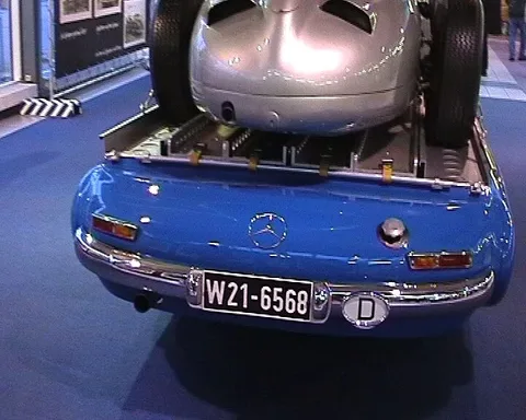 Mercedes-Benz Renntransporter — 7