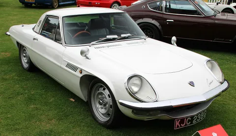 Mazda 110 S Cosmo Sport — 7