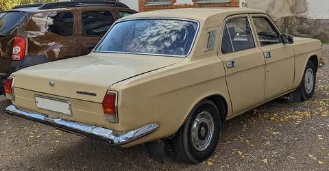 GAZ-24-10 — 3