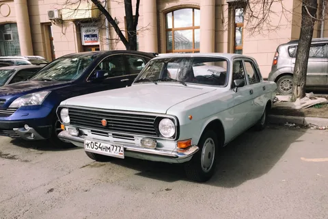 GAZ-24-10 — 8