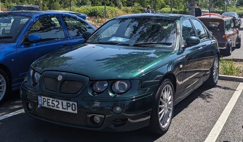 MG ZT — 8