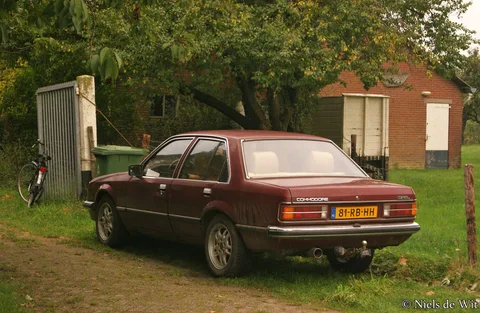Opel Commodore C — 2