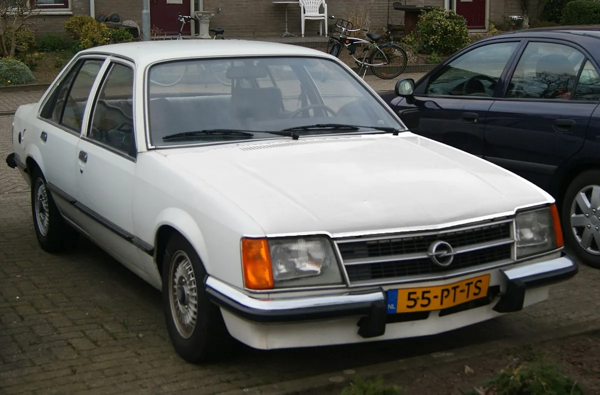 Opel Commodore C