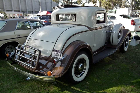 Chrysler Royal — 3