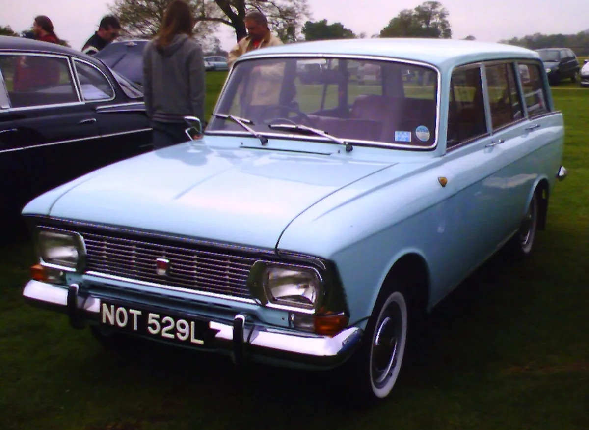 Moskvich 427