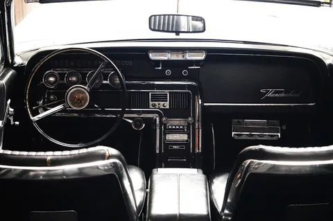 Ford Thunderbird (second generation) — 4