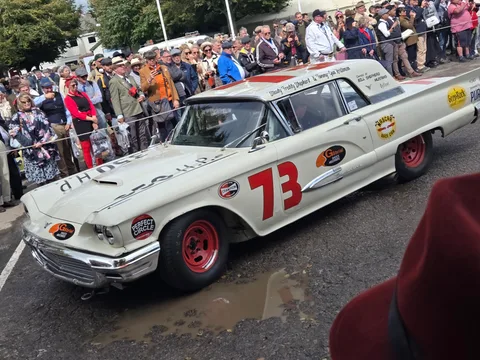 Ford Thunderbird (second generation) — 6