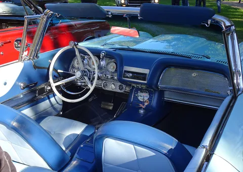 Ford Thunderbird (second generation) — 7