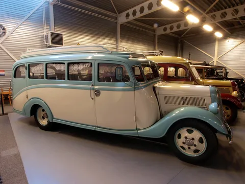 1937 Ford — 6