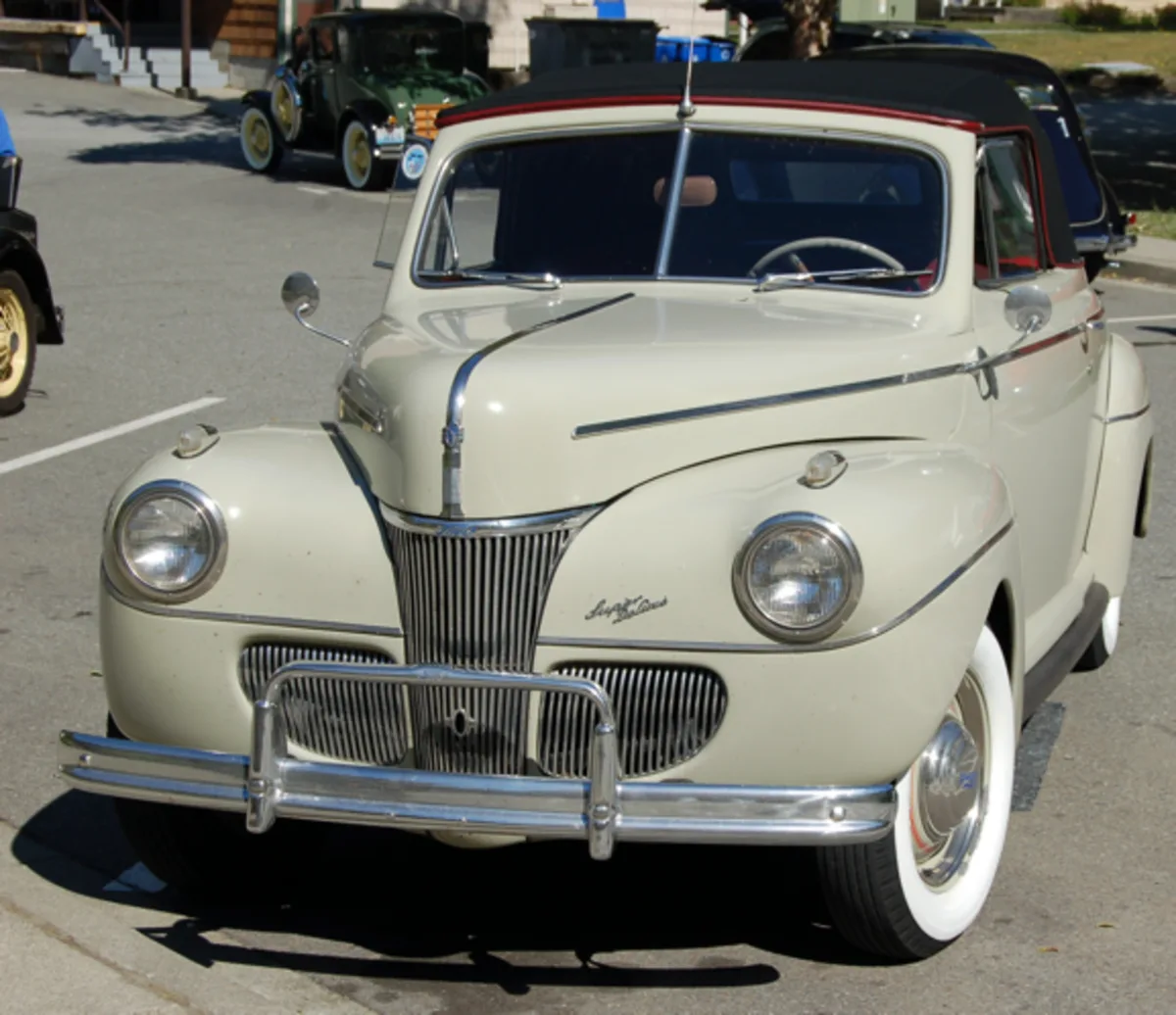 1941 Ford