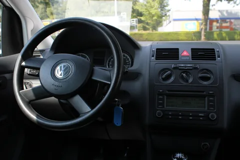 Volkswagen Touran — 3