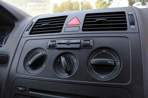 Volkswagen Touran — 5