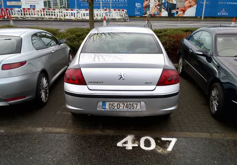 Peugeot 407