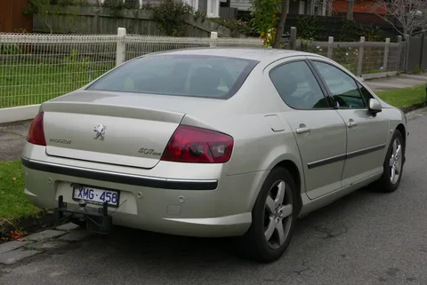 Peugeot 407 — 4