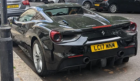Ferrari 488 Spider — 8