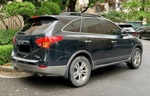 Hyundai Veracruz — 7