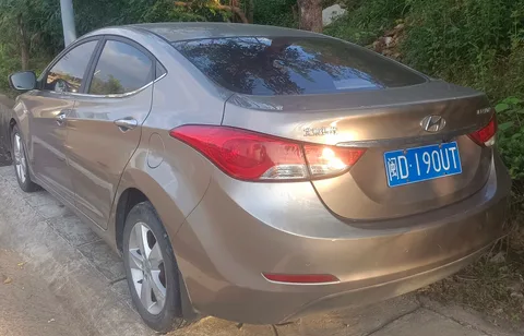 Hyundai Avante (Elantra) — 2