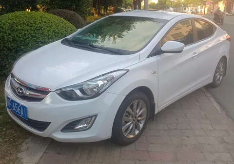 Hyundai Avante (Elantra) — 3